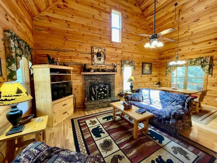 Cabin 2 Bed Close To Helen Hot Tub #15 Ngoại thất bức ảnh